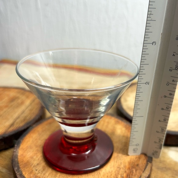 Vintage Libbey set of 5 Red and Green Base Cocktail Glasses Double
Shot Cordial - Picture 3 of 8